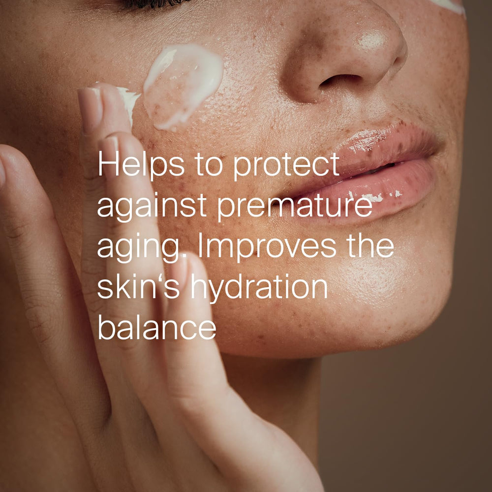 Frente del packaging de la crema SEBAMED para piel sensible.