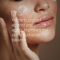Frente del packaging de la crema SEBAMED para piel sensible.