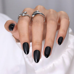 Uñas SHANGMENG prensadas en forma almendra, negro mate.