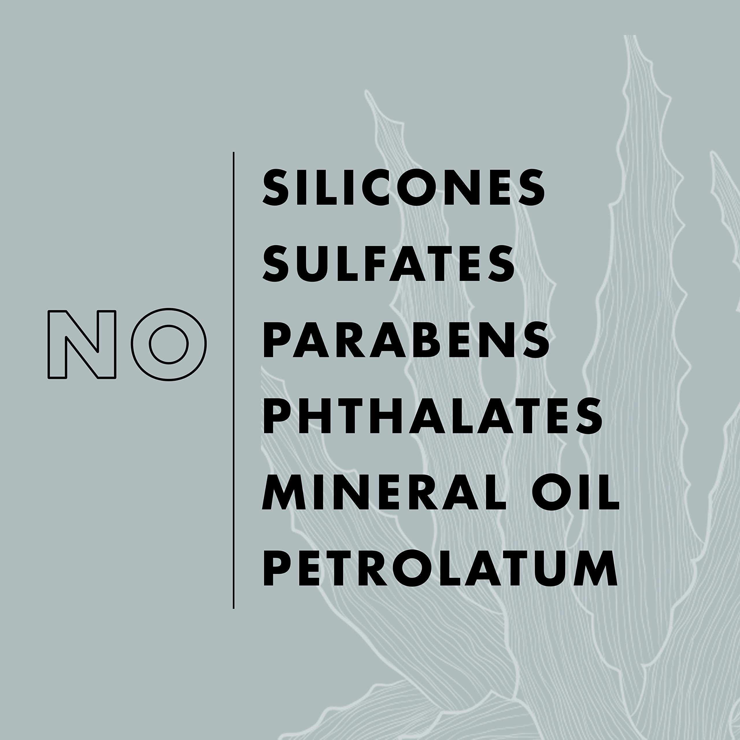 Barra SheaMoisture textura suave que genera espuma.