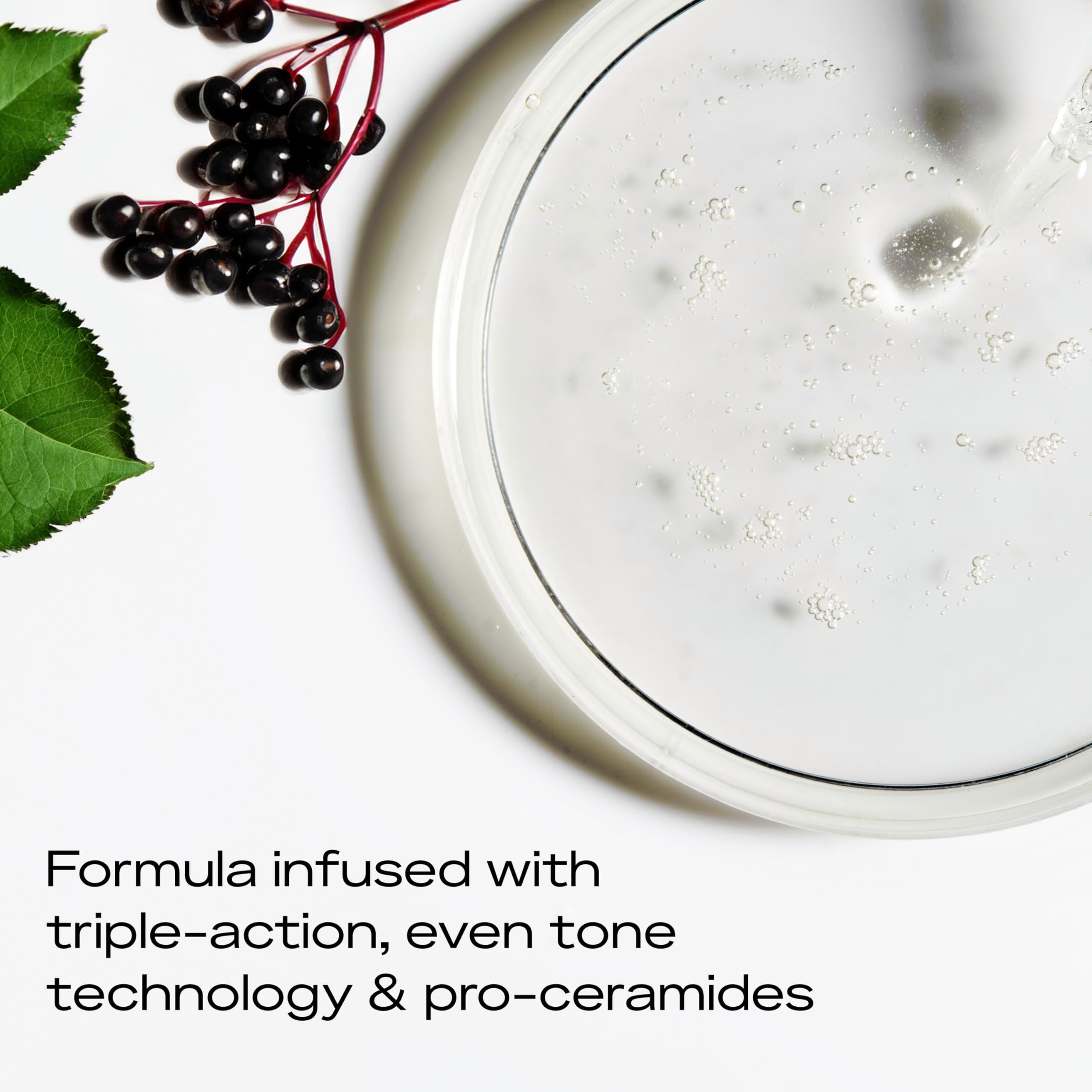 Aplicación de dos gotas de Melanin Care Serum en la piel.