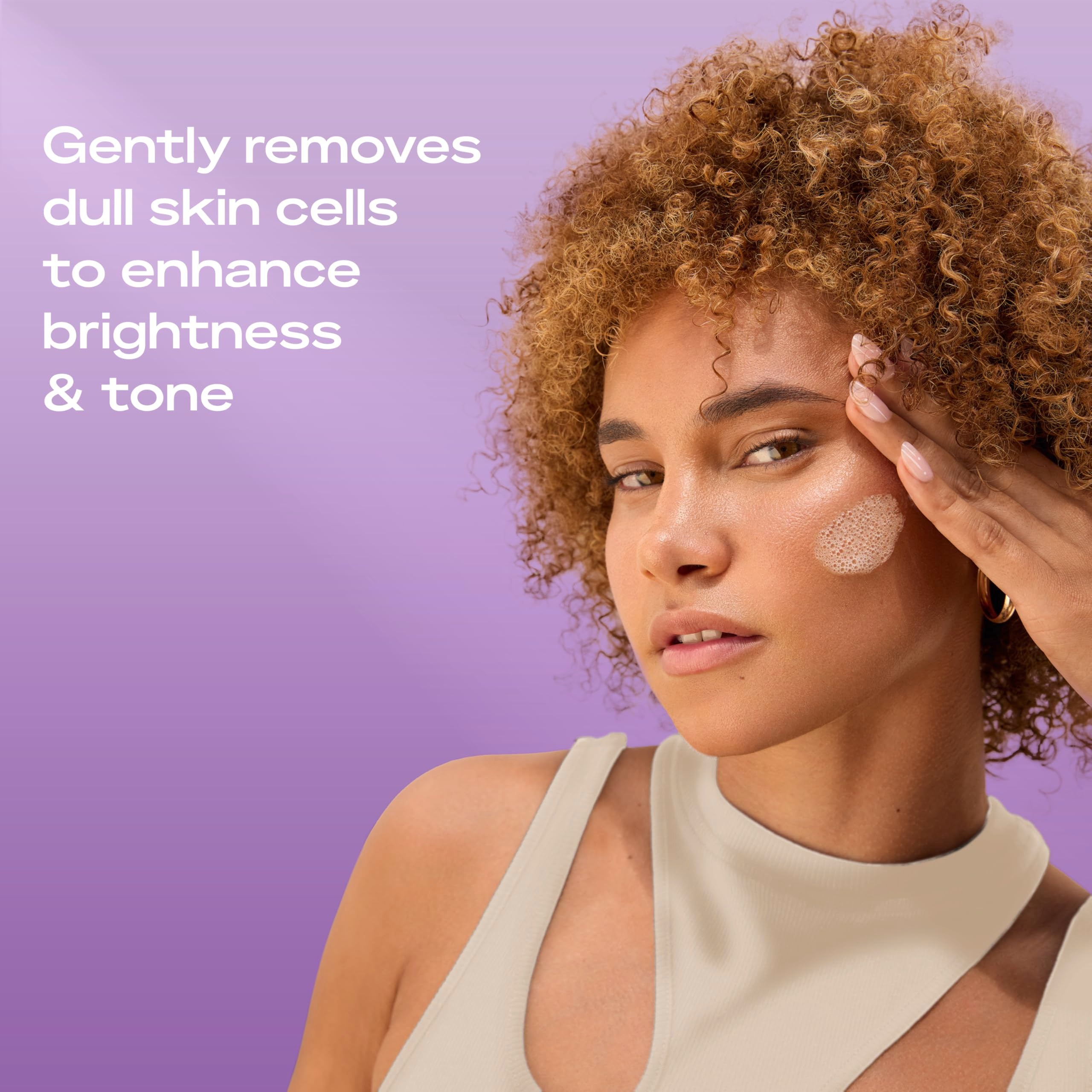 SheaMoisture Radiance BHA Gel Cleanser: extractos de saúco para renovación suave.