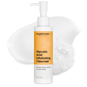 Limpieza facial de Simplified Skin con ácido glicólico para exfoliar suavemente.