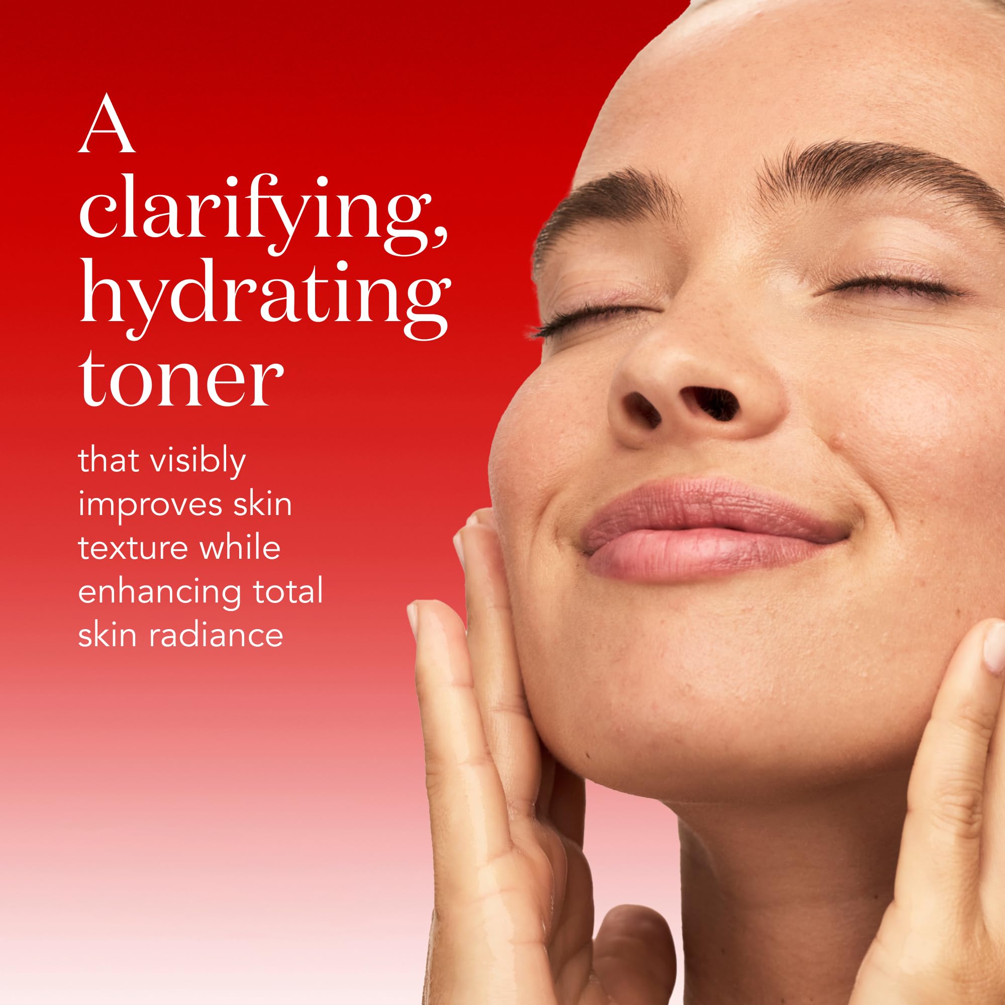 SK-II Loción facial tratamiento claro sobre disco de algodón para tonificar suavemente
