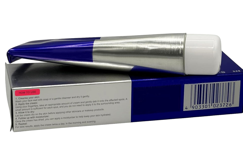 Textura ligera de SKINSINS Pair Acne Cream se absorbe sin dejar grasa.
