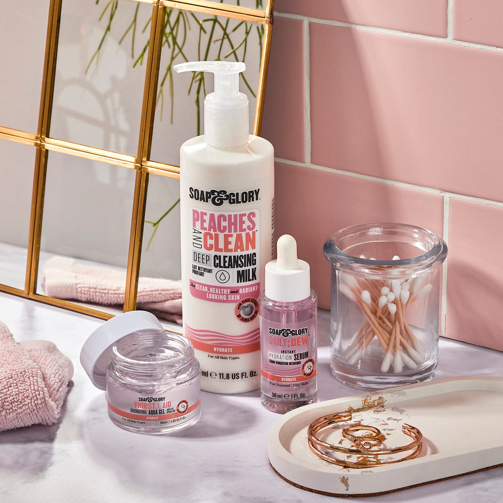 Soap & Glory Peaches & Clean, aplicación suave para desmaquillar ojos.
