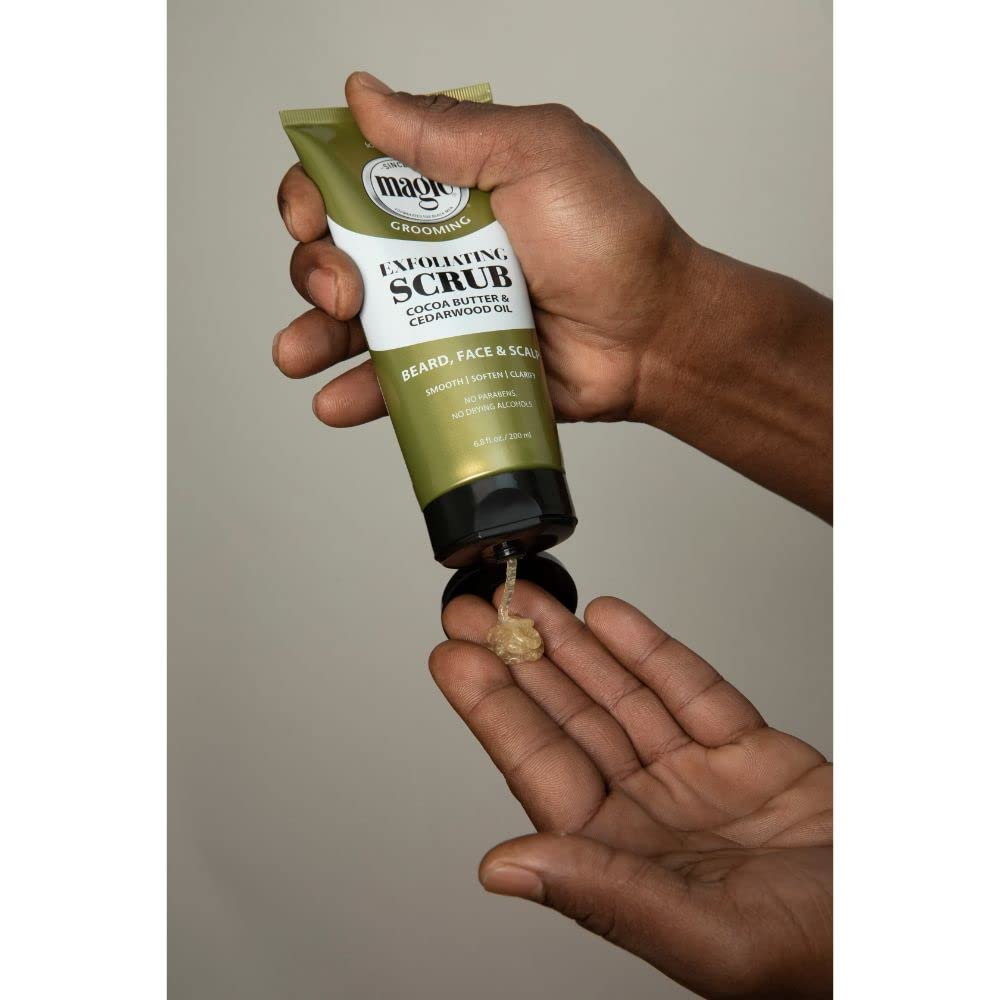 SoftSheen Magic textura cremosa: muestra la consistencia rica del exfoliante.