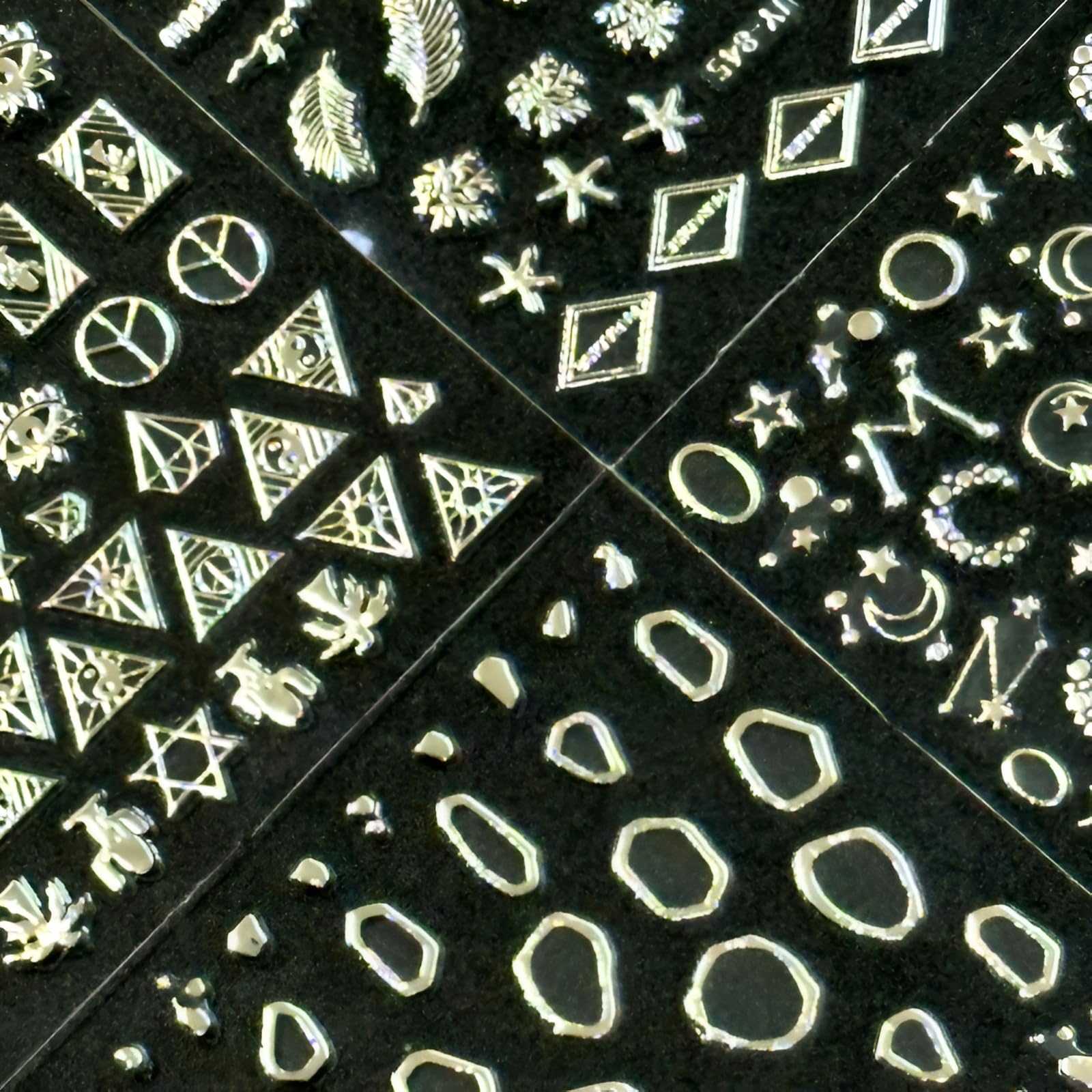 Splocudu nail-sticker 3D lineas, diseños modernos y limpios para uñas.