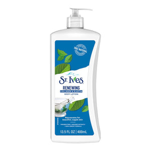 St. Ives Renewing Collagen Elastin Body Lotion en botella, hidratación diaria suave.