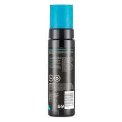 St.Tropez bronceador mousse oscura con guante de aplicación para tono uniforme.