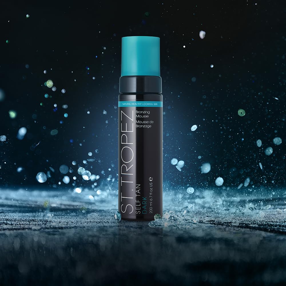 St.Tropez bronceador mousse oscura, guía de color para aplicación precisa.
