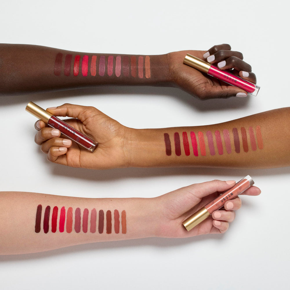 Color de 12 horas sin difuminado en labios con Stila Patina.