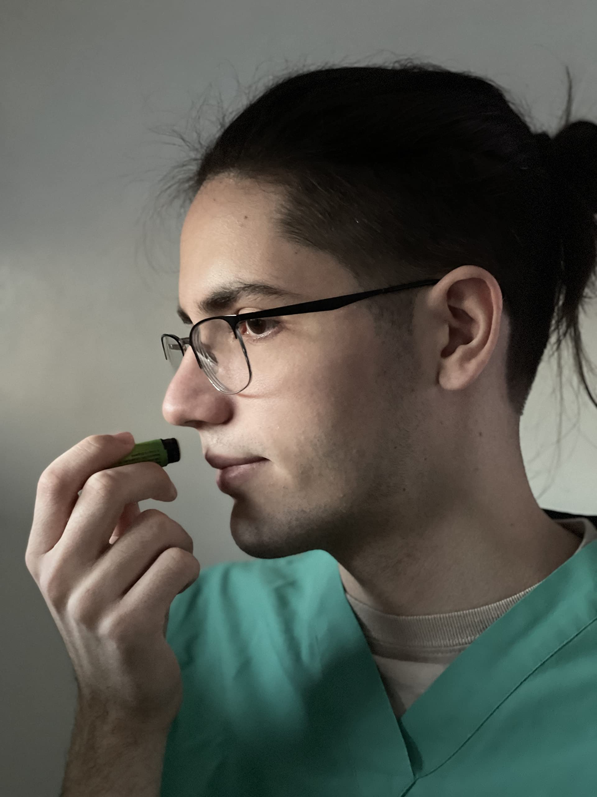 Uso diario de StinkBalm Lavanda para mantener ambientes más agradables.