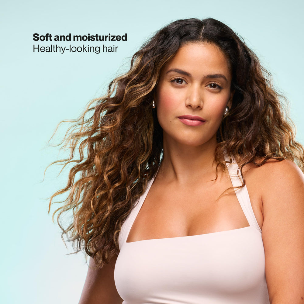 Textura ligera del acondicionador Suave para cabello sin pesadez.