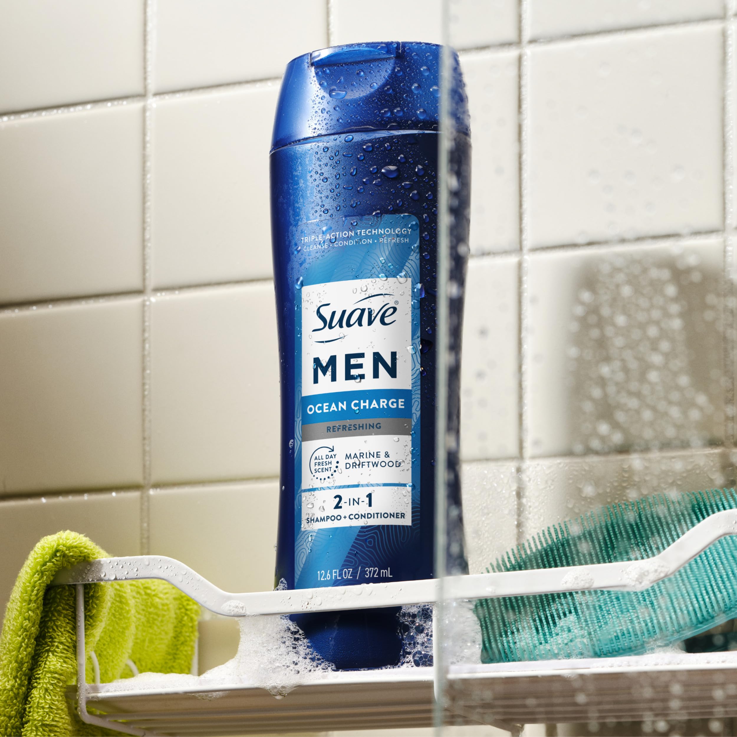Suave Men Ocean Charge, uso diario para cabello limpio y revitalizado.