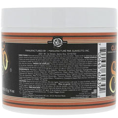 Definición detallada con Suavecito Firme Clay para peinados estructurados.