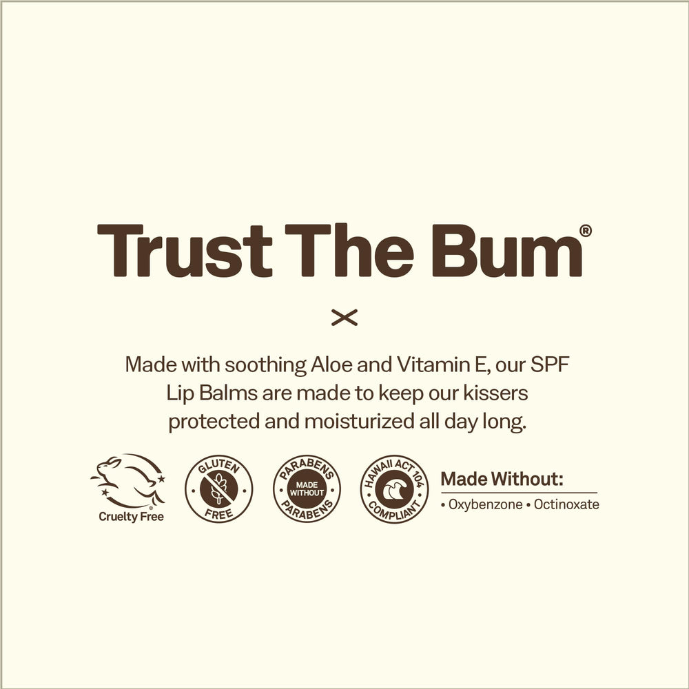 Sun Bum bálsamo labial para uso al aire libre.