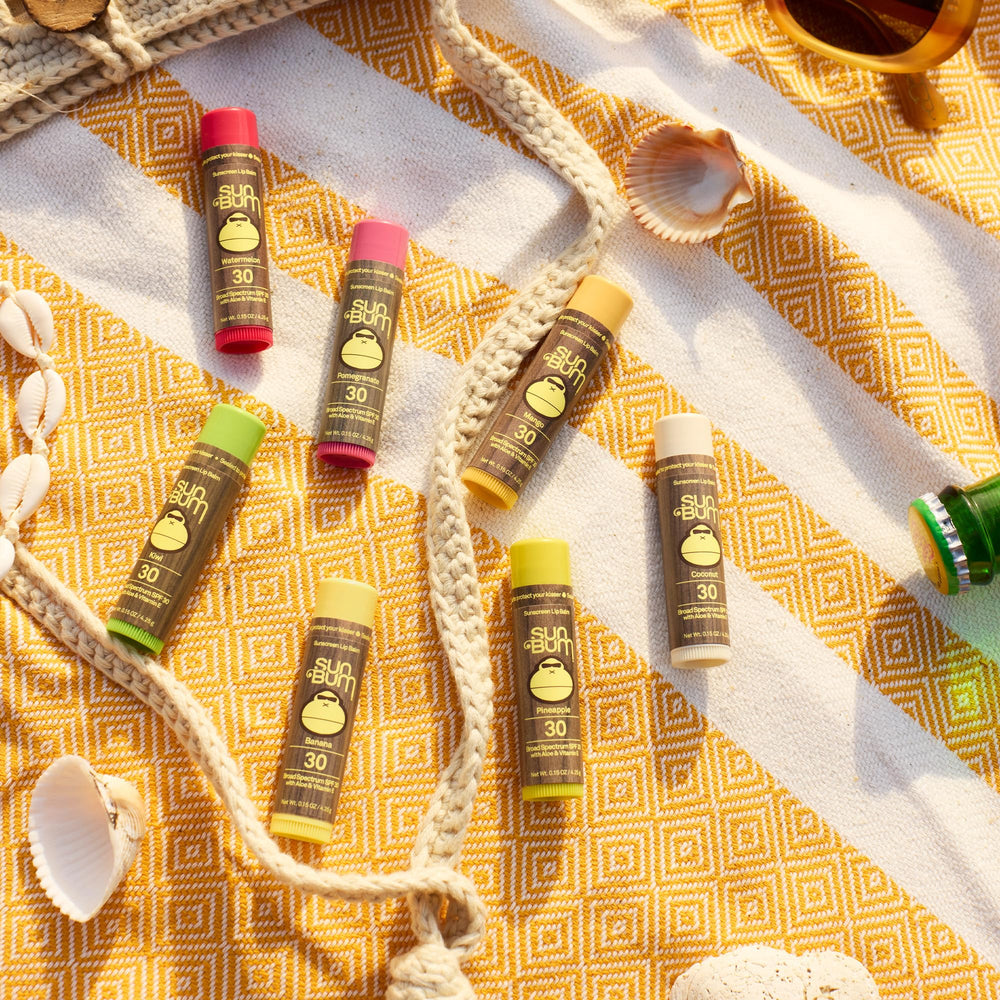 Sun Bum labios hidratados todo el día con SPF.