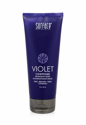 Surface Pure Blonde Conditioner: botella violeta que realza rubios y neutraliza tonos amarillos.