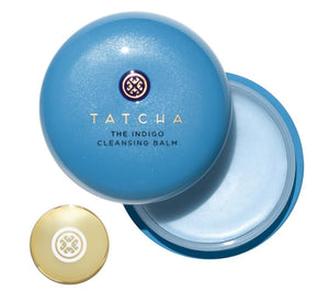 TATCHA índigo bálsamo limpiador, envase elegante para desmaquillar suavemente.