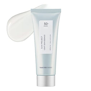 THANKYOU FARMER Sun Project Light Sun Essence, empaque compacto para uso diario.
