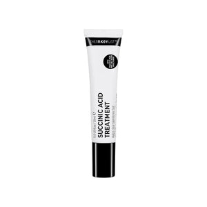 The INKEY List Succinic Acid Treatment en botella ayuda a reducir imperfecciones.