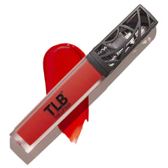 The Lip Bar Boy Trouble, empaque compacto para retoques diarios.