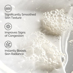 The Ordinary Glycolic Acid 7% Exfoliating Toner, textura líquida, ayuda a suavizar imperfecciones superficiales.