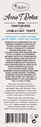 theBalm Anne T. Dotes Tinted Moisturizer aplicacion facil: se funde con la piel.