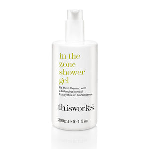 THISWORKS In The Zone gel de ducha en botella, experiencia refrescante para empezar el día