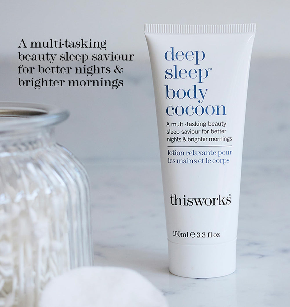 THISWORKS Cuidado corporal Sueño Profundo con textura ligera que se absorbe rápidamente.