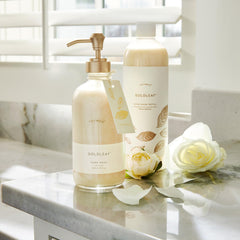 Fragancia Jazmín y Rosas de Goldleaf perfuma el baño
