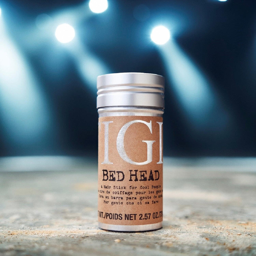 TIGI Bed Head Wax Stick, apto para todo tipo de pelo, aporta textura y separación.