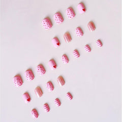 Toypoels Valentines Nails forma cuadrada para un acabado pulido en casa.