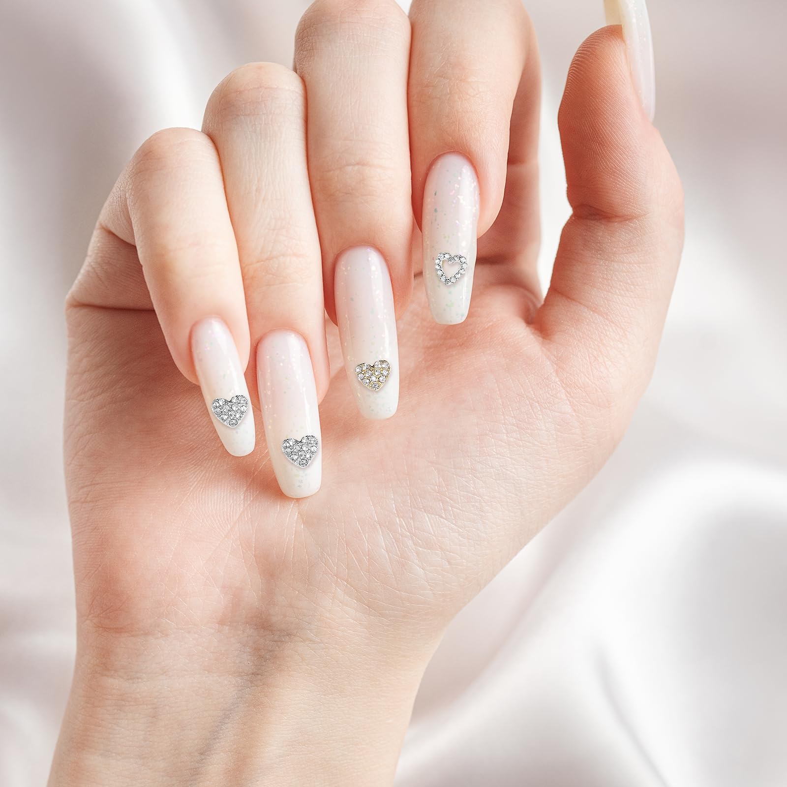 Aplicación fácil para arte de uñas con Trinkrittey.