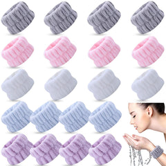 Brazaletes TS-MAYKA para lavado facial absorben agua y mantienen los brazos secos.