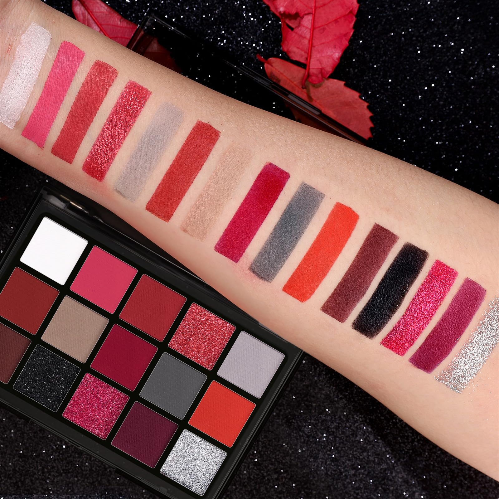 UCANBE sombras negras con brillo para delineados dramáticos.