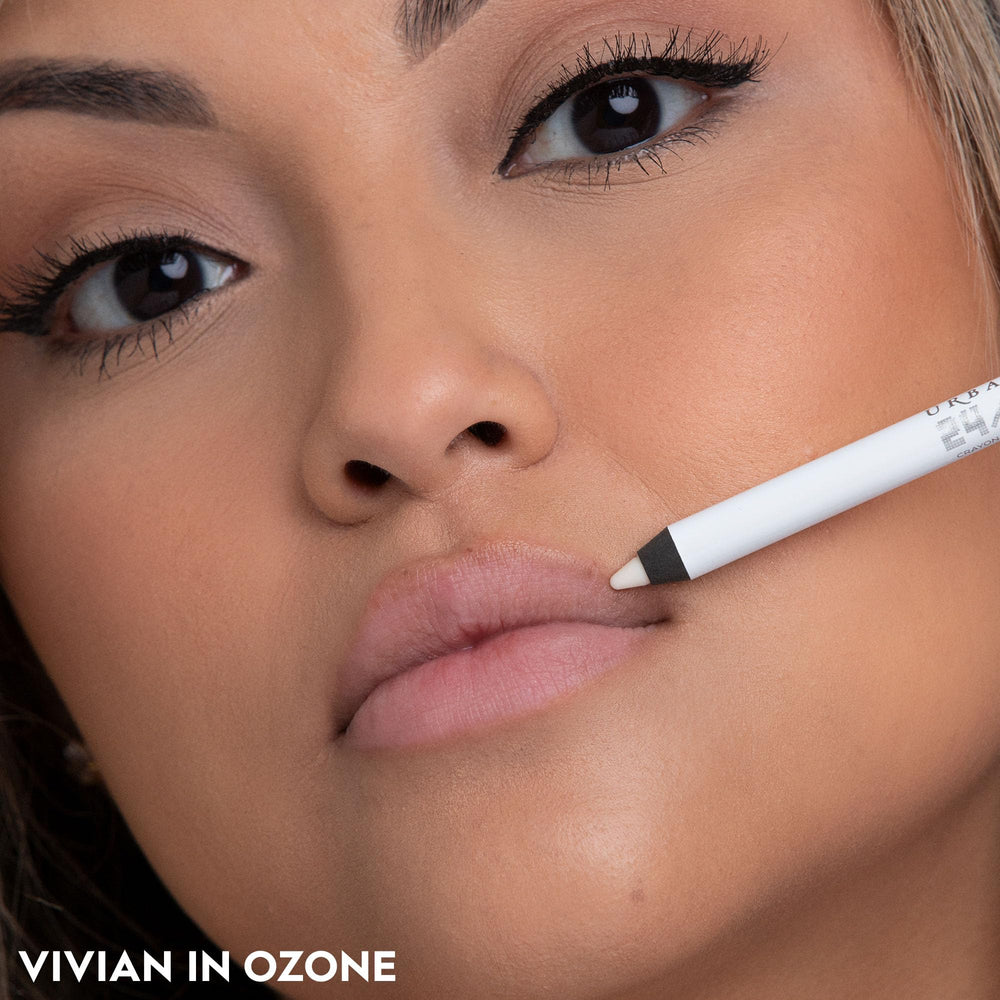 URBAN DECAY lapiz-labial 24-7 ingredientes hidratantes vitamina-e jojoba para labios suaves