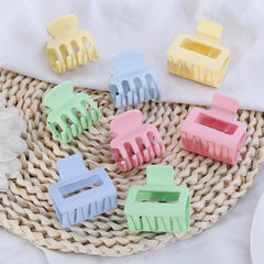 USDNICE pinzas garra colores variados, combina con tus outfits diarios.