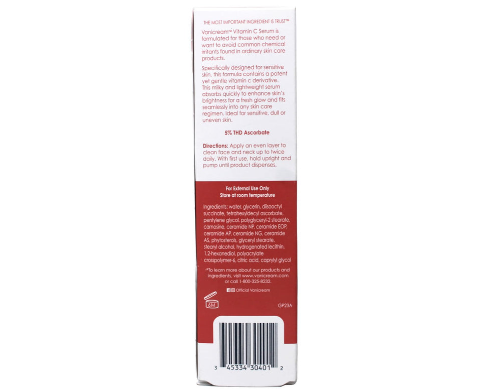 Piel sensible recibiendo beneficios de ceramidas y hidratación suave Vanicream.