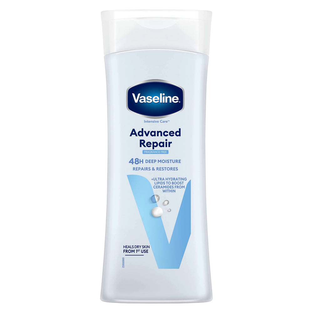 Vaseline Loción de Cuidado Intensivo en botella, aporta hidratación duradera sin sensación grasa.