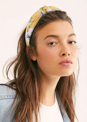 VelSCRUN diadema rayada cómoda para peinados rápidos.