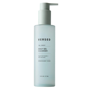 Versed Purist: botella vista frontal para limpieza suave en piel sensible