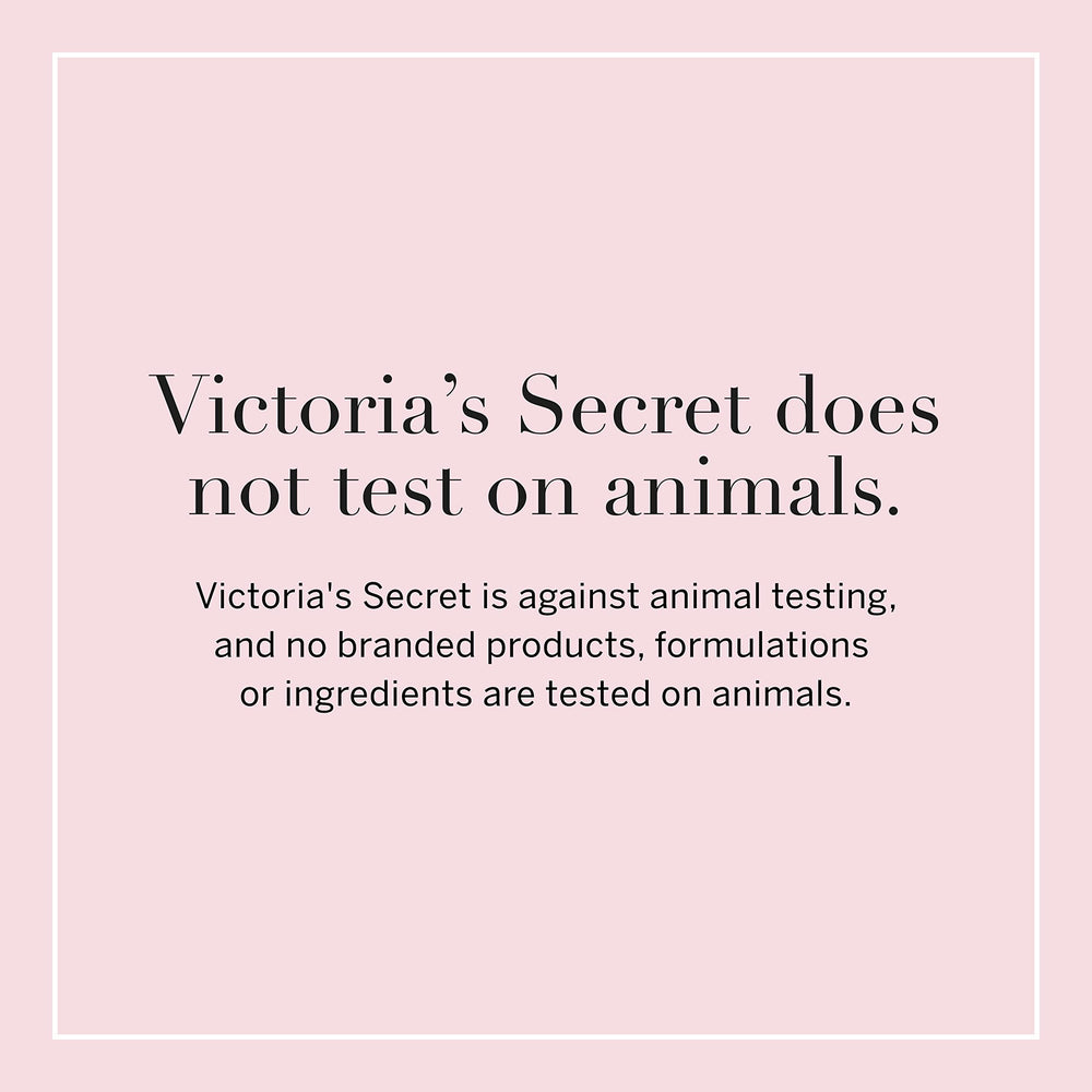 Victoria's Secret Pure Seduction etiqueta visible que destaca el aroma frutal.