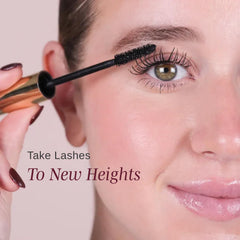 Wander Beauty Mile High Club Mascara - efecto abanico que separa y levanta las pestañas.