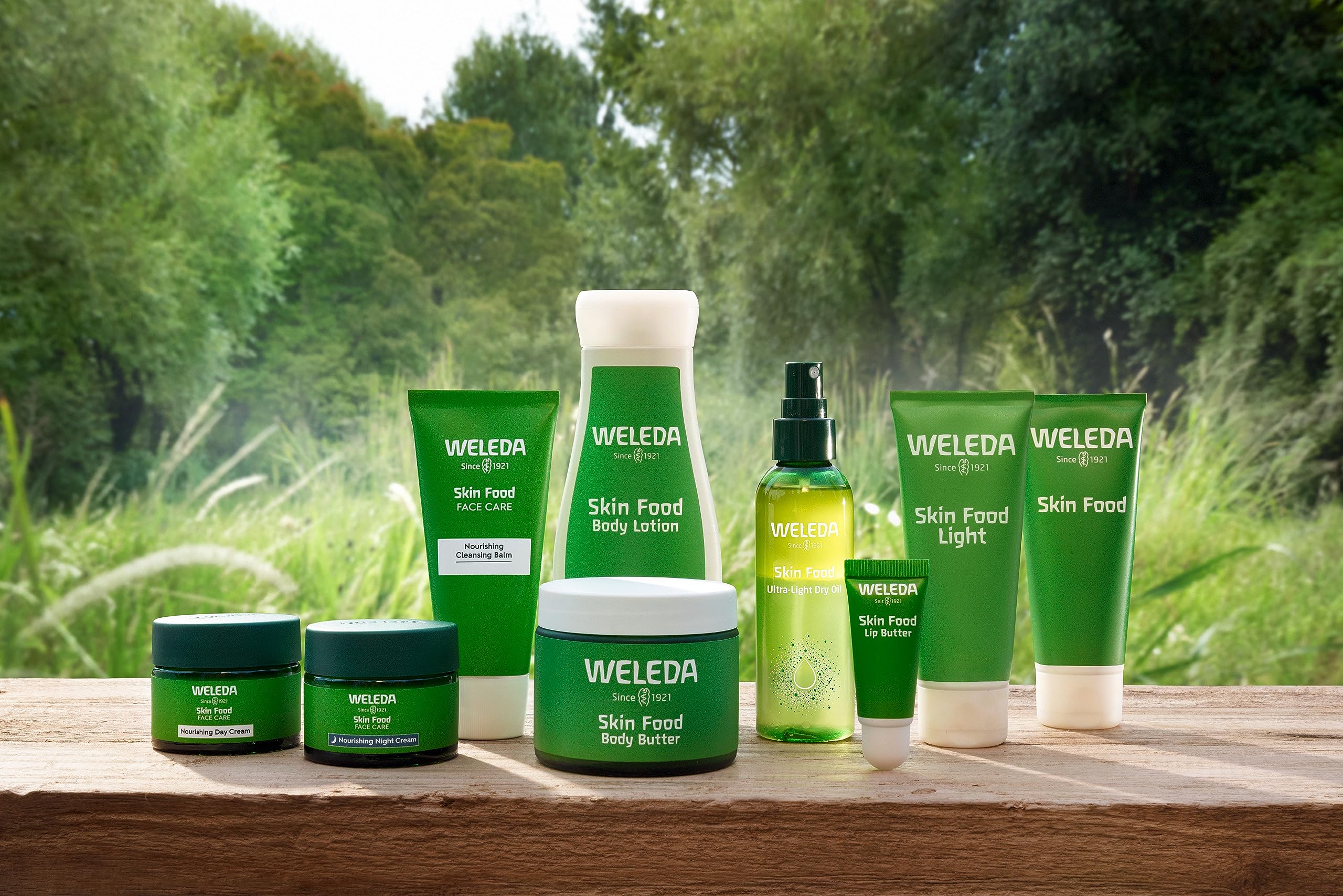 Weleda Skin Food Lip Butter, ideal en climas fríos para labios protegidos.