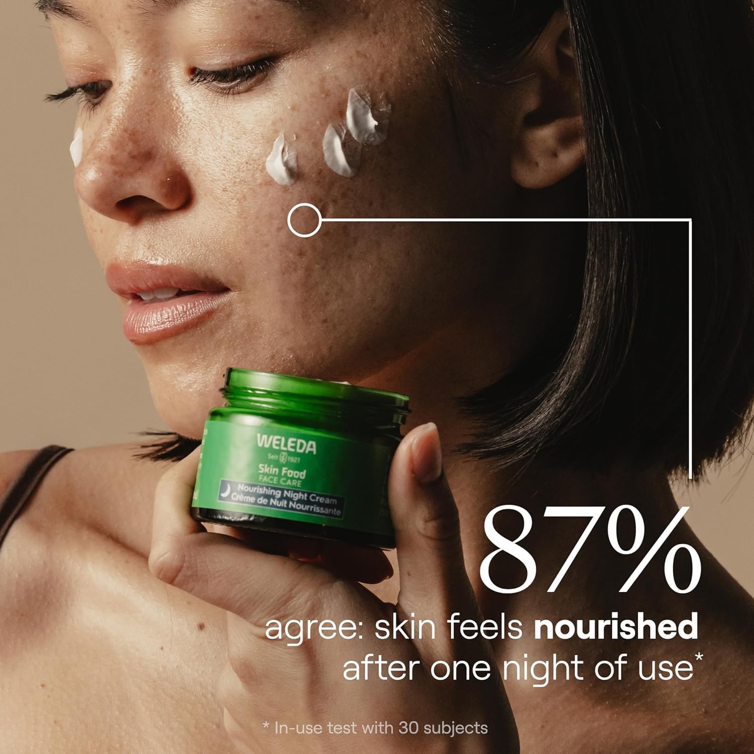 Weleda Skin Food con aceite de sacha inchi para nutrición de la piel.