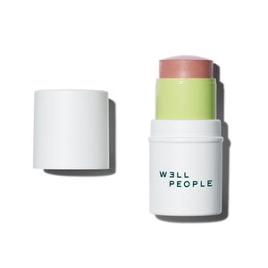 Well People Supernatural Stick tono Lychee para rubor suave en mejillas y labios.