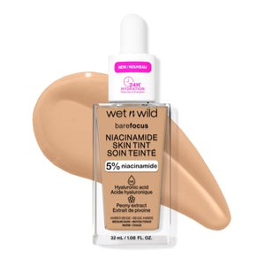 wet n wild Bare Focus Skin Tint en bote, aplicación suave y uniforme.