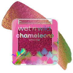 wet n wild Chameleon Chrome Nebula Rush cambia de color para looks dinámicos